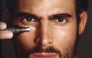 ¿Necesitan los hombres cosméticos propios? Tom Ford cree que sí