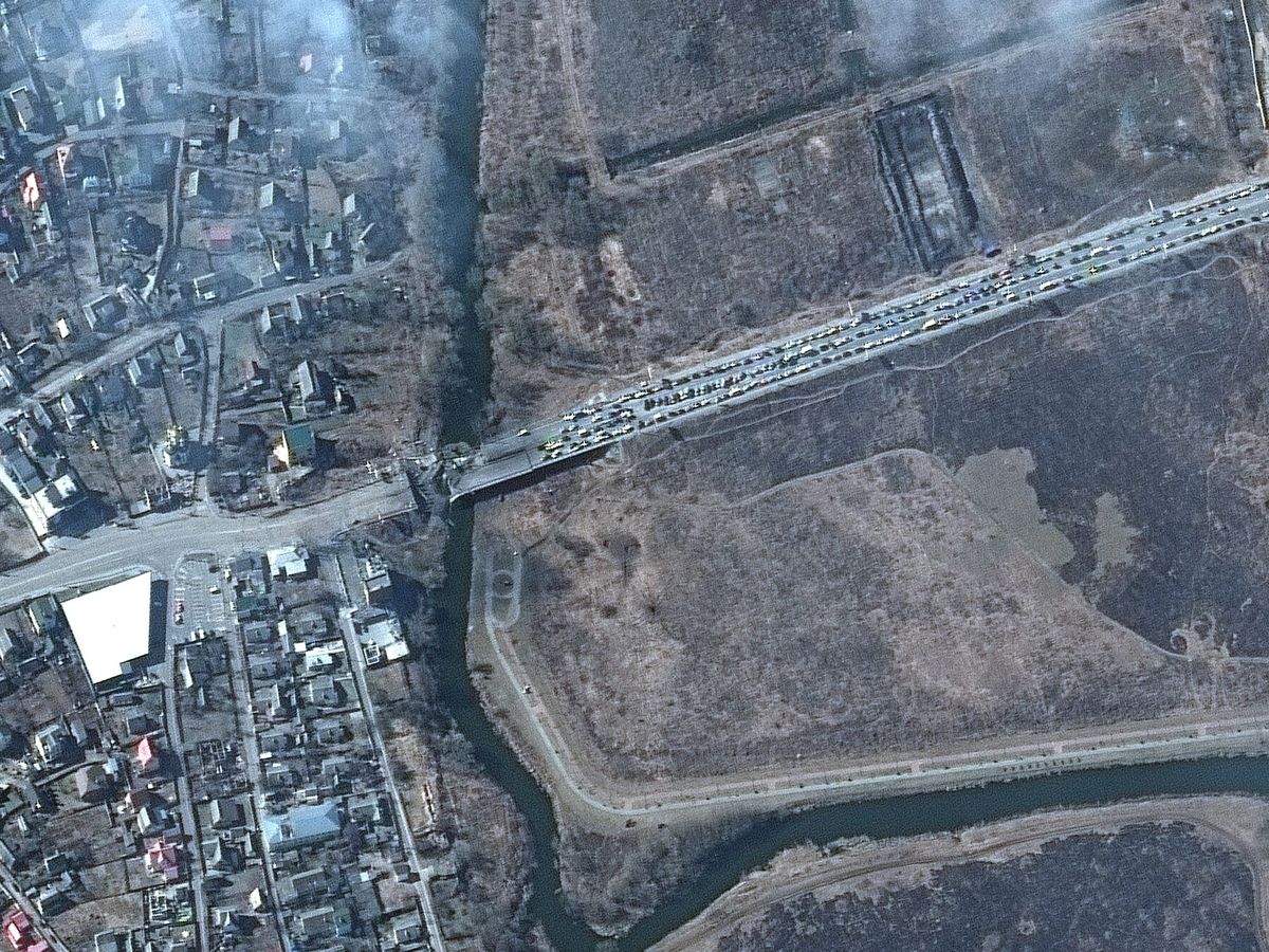 Foto: Imágenes por satélite de las afueras de Kiev. (EFE/EPA/Maxar Technologies)