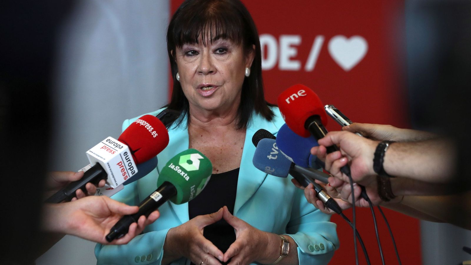 Foto: La presidenta del PSOE, Cristina Narbona, este 27 de julio en Ferraz. (EFE)
