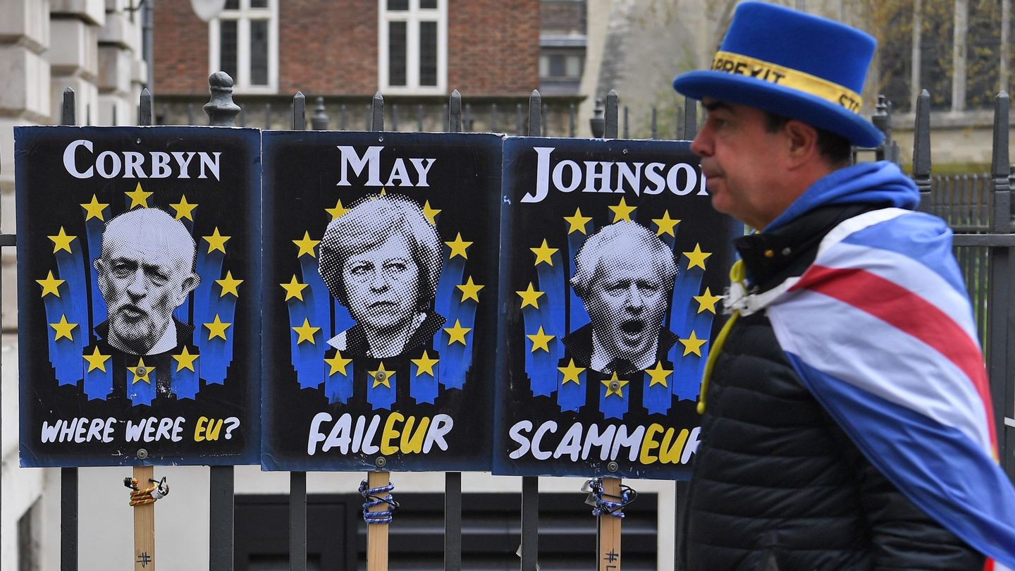 Un manifestante a favor de la estancia del Reino Unido en la Unión Europea en Londres (EFE)