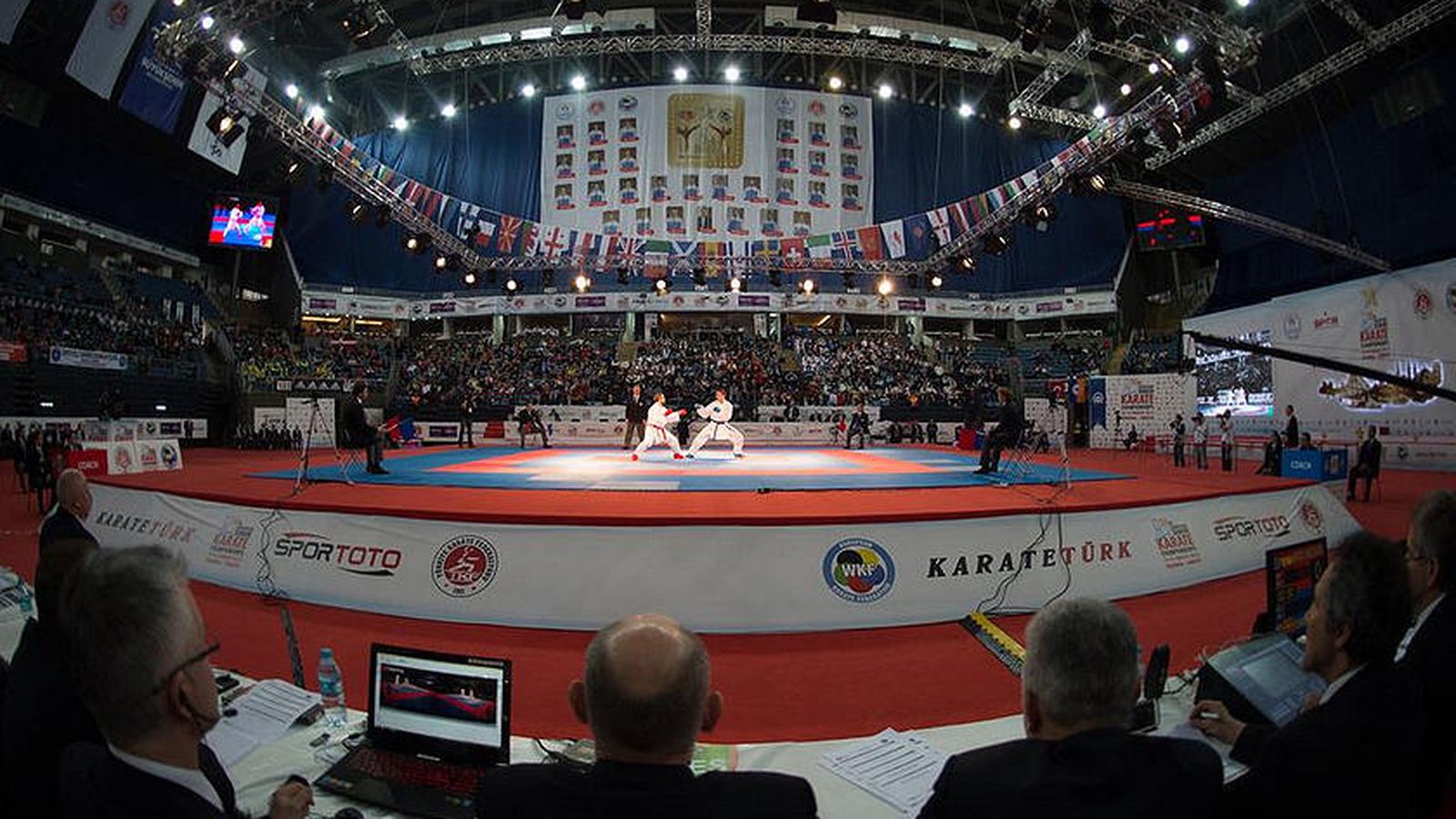 Foto: El campeonato se está disputando en Estambul (WKF)