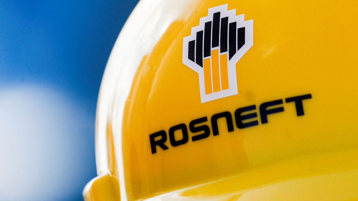 Se busca comprador para el petróleo ruso: Rosneft no consigue colocar 37 millones de barriles