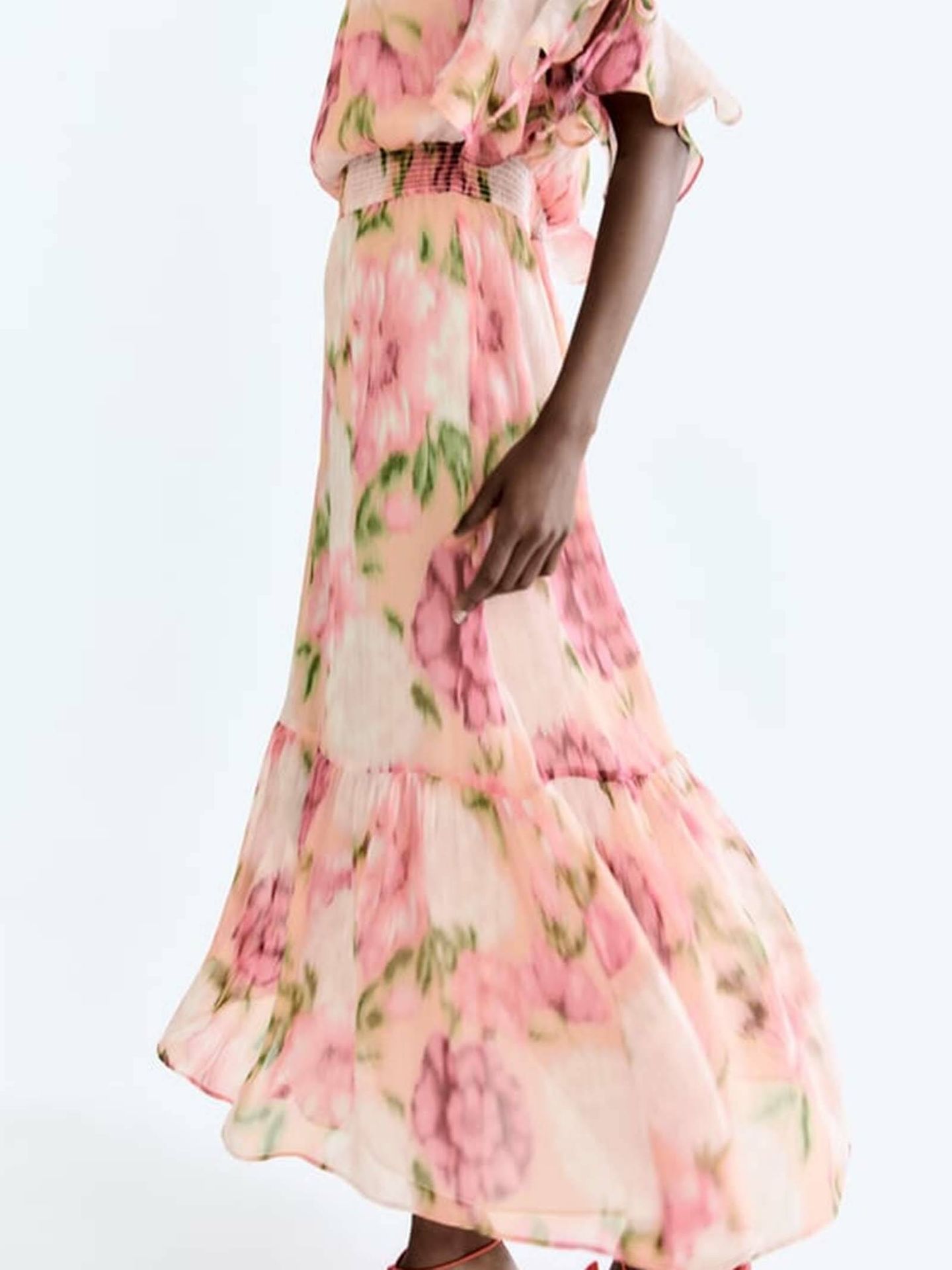 Invitadas de septiembre: este vestido es todo lo que necesitáis. (Zara/Cortesía)