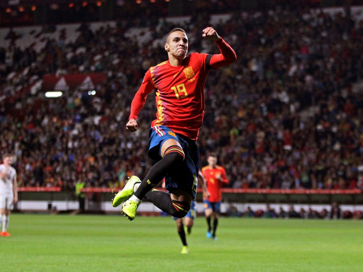 Rodrigo marcó los dos primeros goles de España ante Islas Feroe. (EFE)