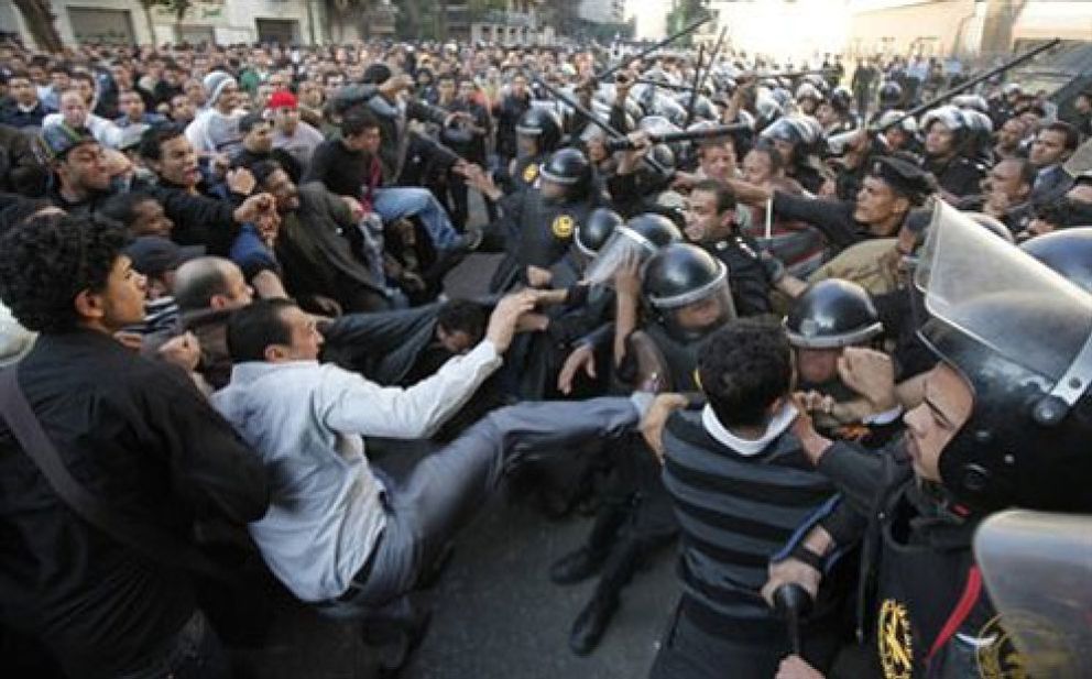 Foto: El Cairo trata de recuperar la calma tras las multitudinarias protestas