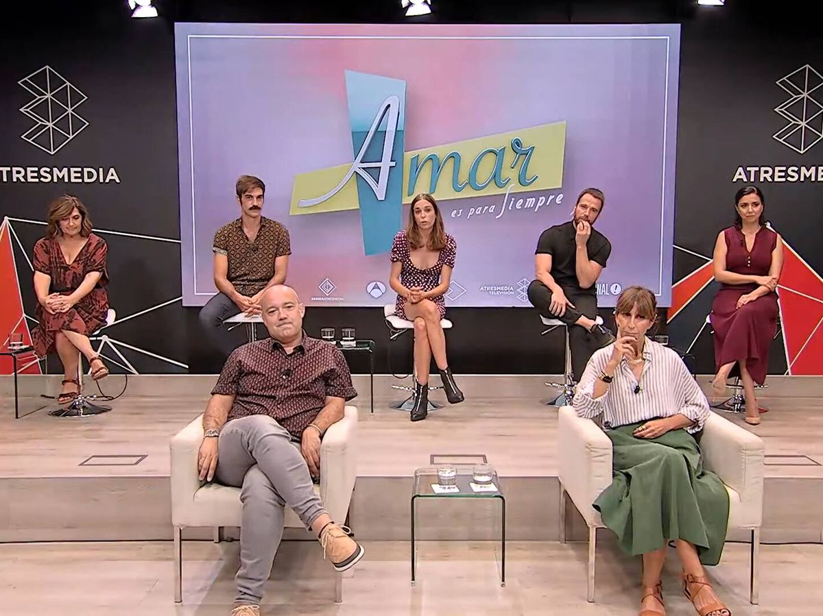 Foto: Presentación de 'Amar es para siempre'. (Antena 3)