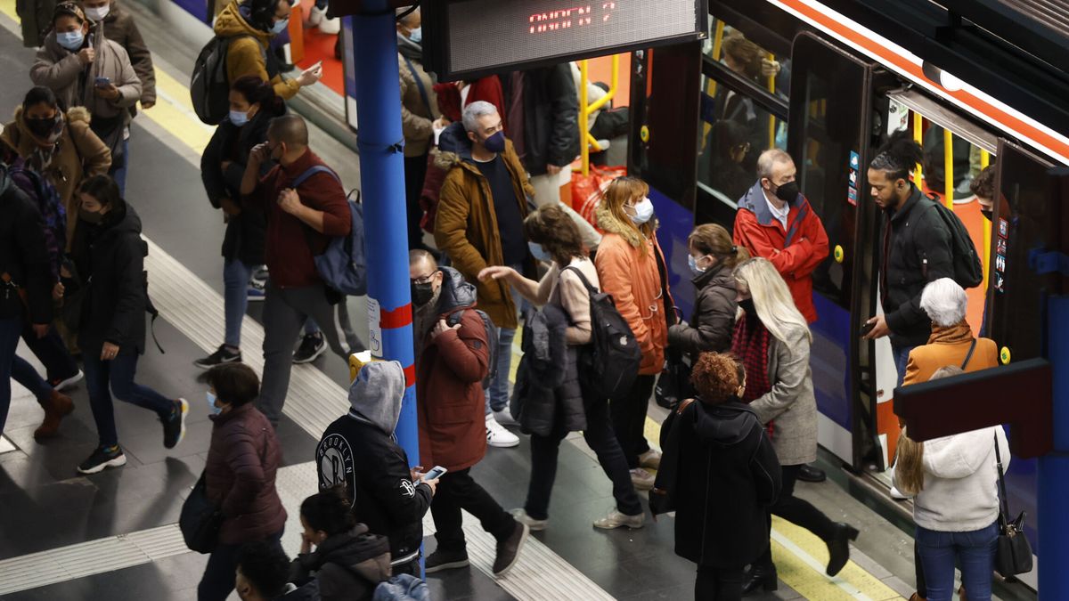 Ya se tarda más en ir a trabajar en transporte público en Madrid que en Londres