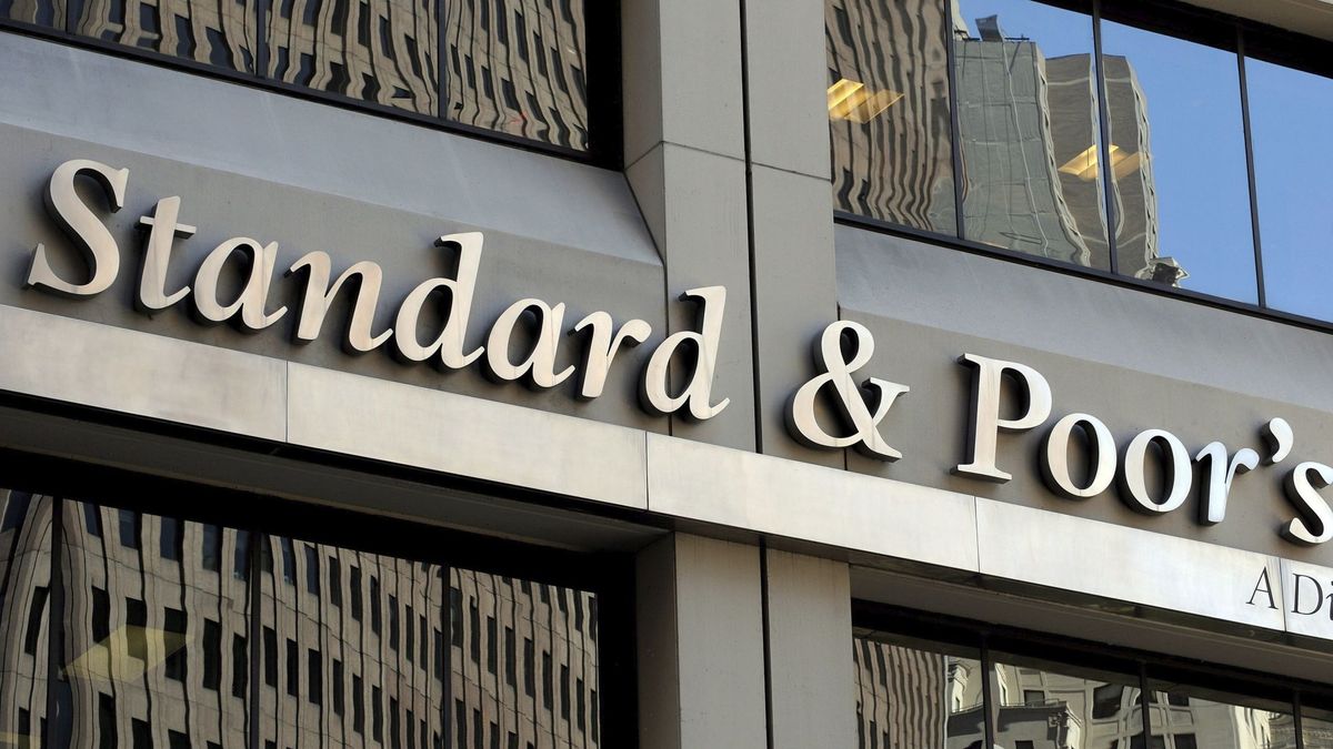 S&P amenaza a BBVA con recortes del 'rating' por la crisis de Turquía