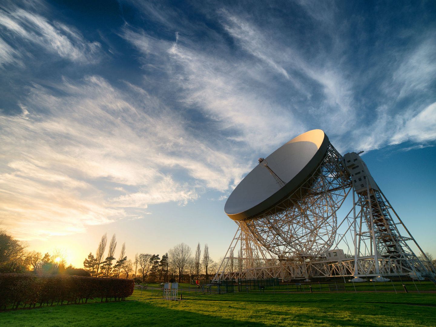 The Lovell Telescope at Jodrell Bank Observatory, UK © Anthony Holloway