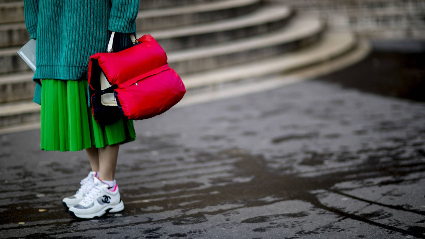 El Street Style y Chanel caen rendidos a este revival de los 90 (Foto Imaxtree) 