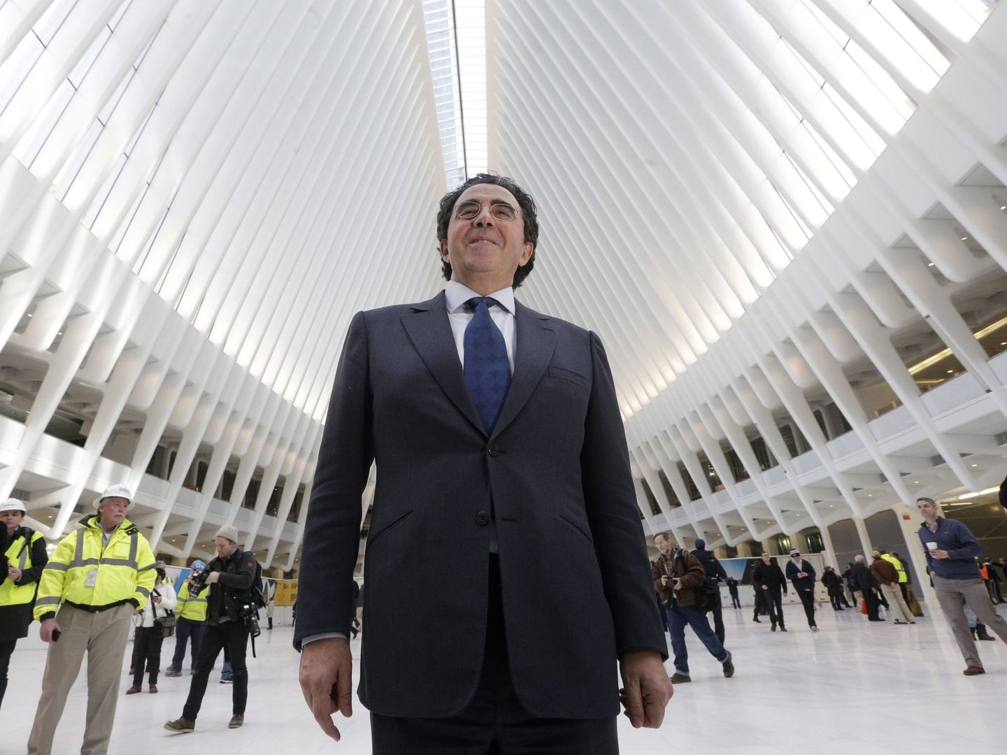 Santiago Calatrava en la inauguración del centro de transporte del World Trade Center de Nueva York. (EFE)