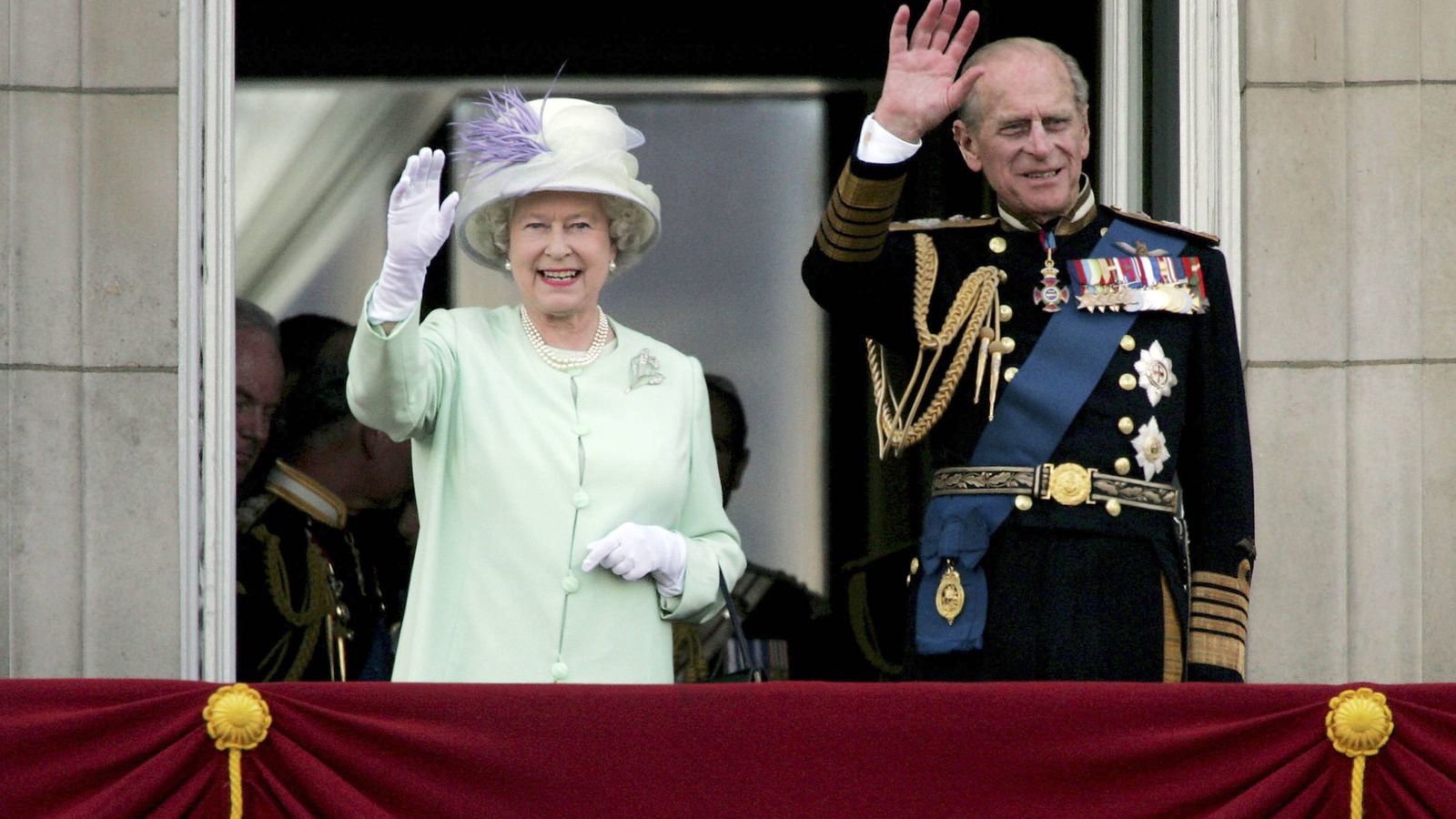 Foto: Isabel II y Felipe de Edimburgo: 71 años casados, que se dice pronto. (Getty)