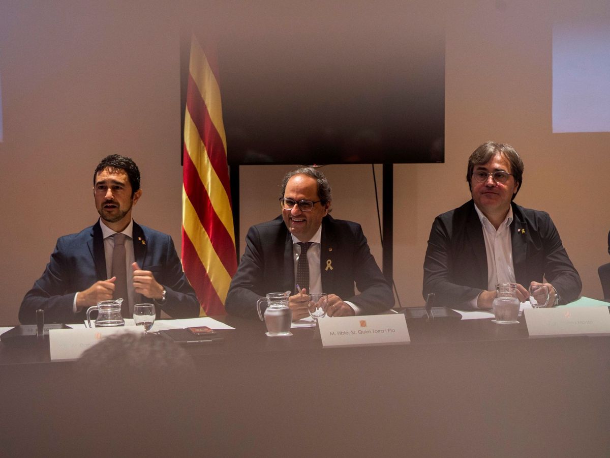 Foto: Reunión de la junta general del consorcio de la vivienda de Barcelona. (Agencias)