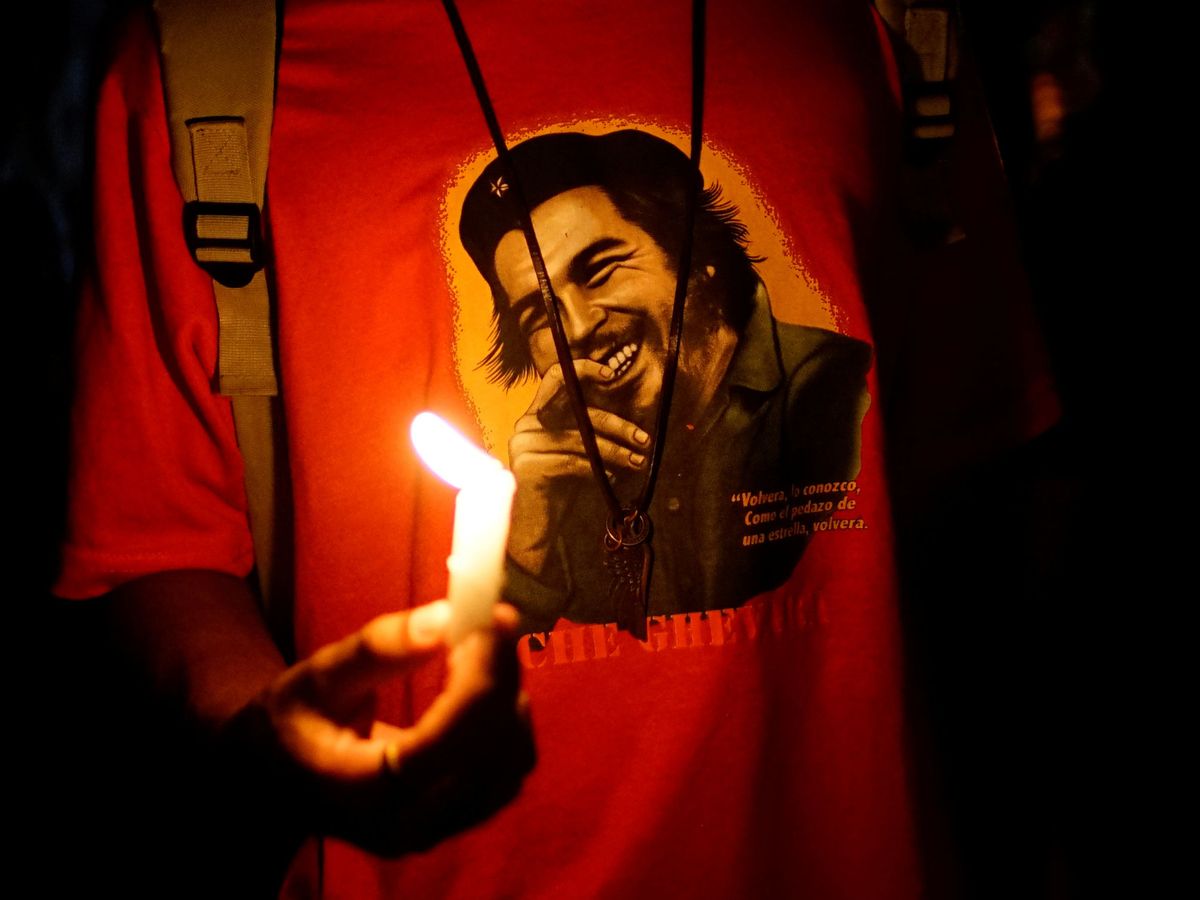 Foto: Una camiseta del Che Guevara. (Reuters/Alexandre Meneghini)
