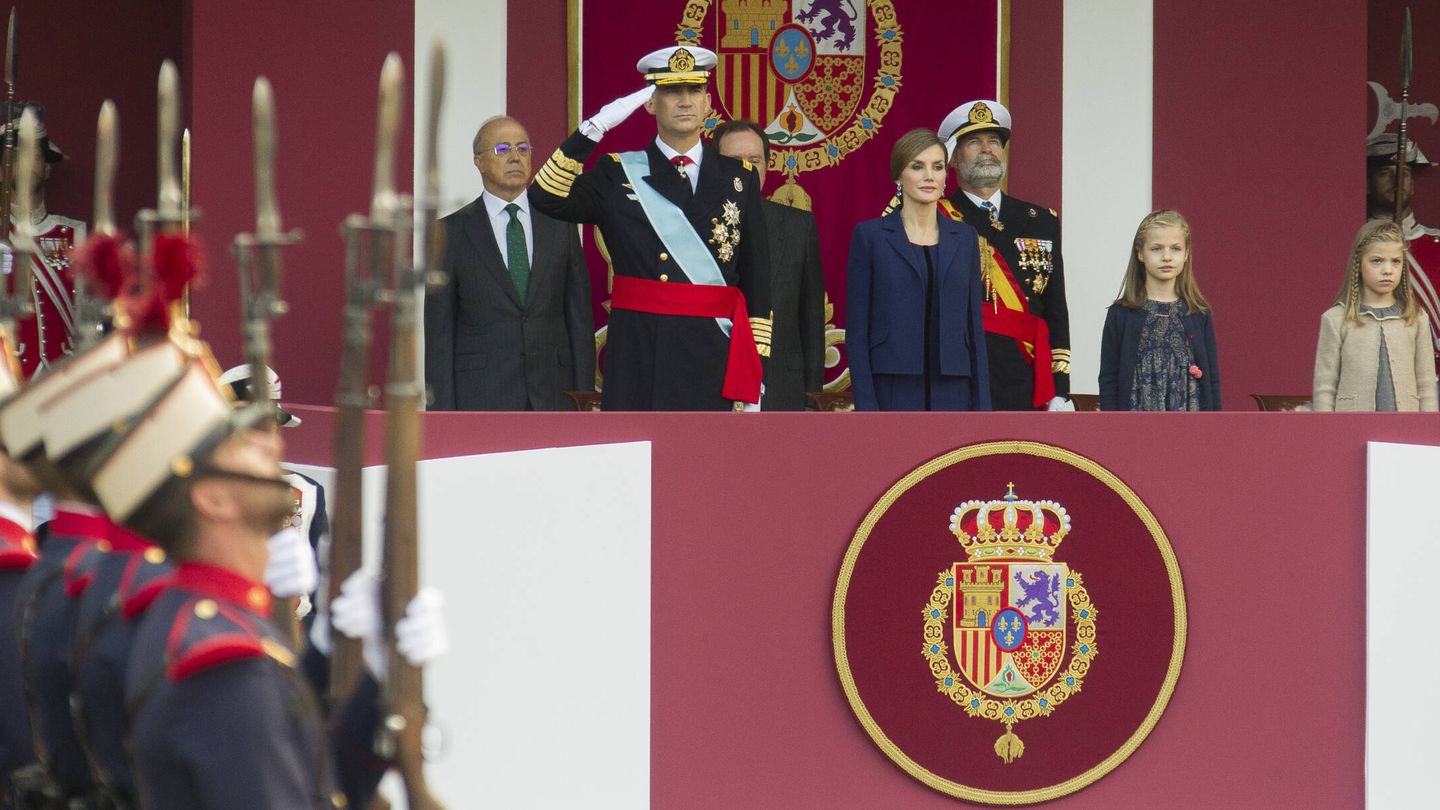 La familia real española durante el 12 de octubre de 2015. (Getty)