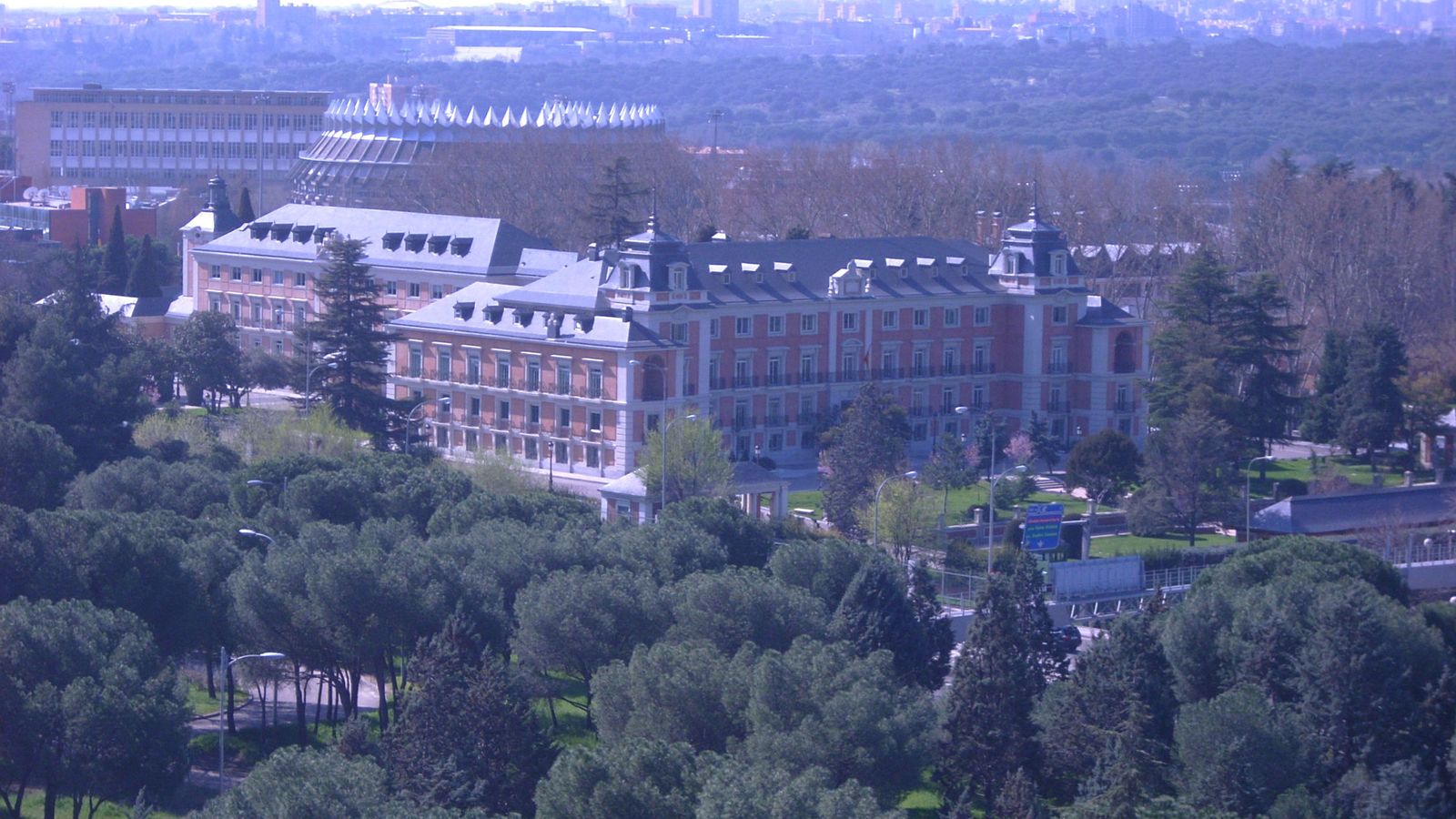 Foto: Vista aérea del Palacio de la Moncloa (CC/Flizzz)