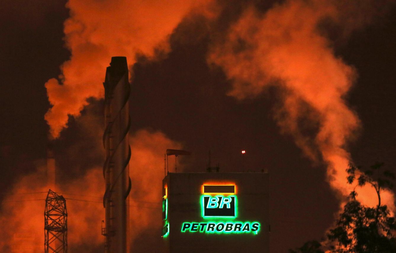 Foto de una refinería de Petrobras. (Reuters)