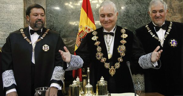 Foto: Caamaño, Dívar y Conde-Pumpido en la apertura del año judicial en 2011 (EFE)