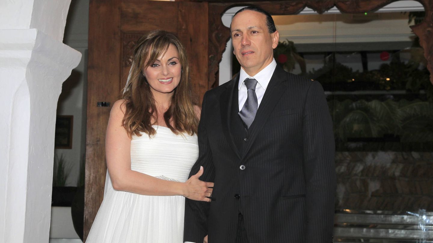 Carmen Morales, el día de su boda con Luis Guerra. (Gtres)
