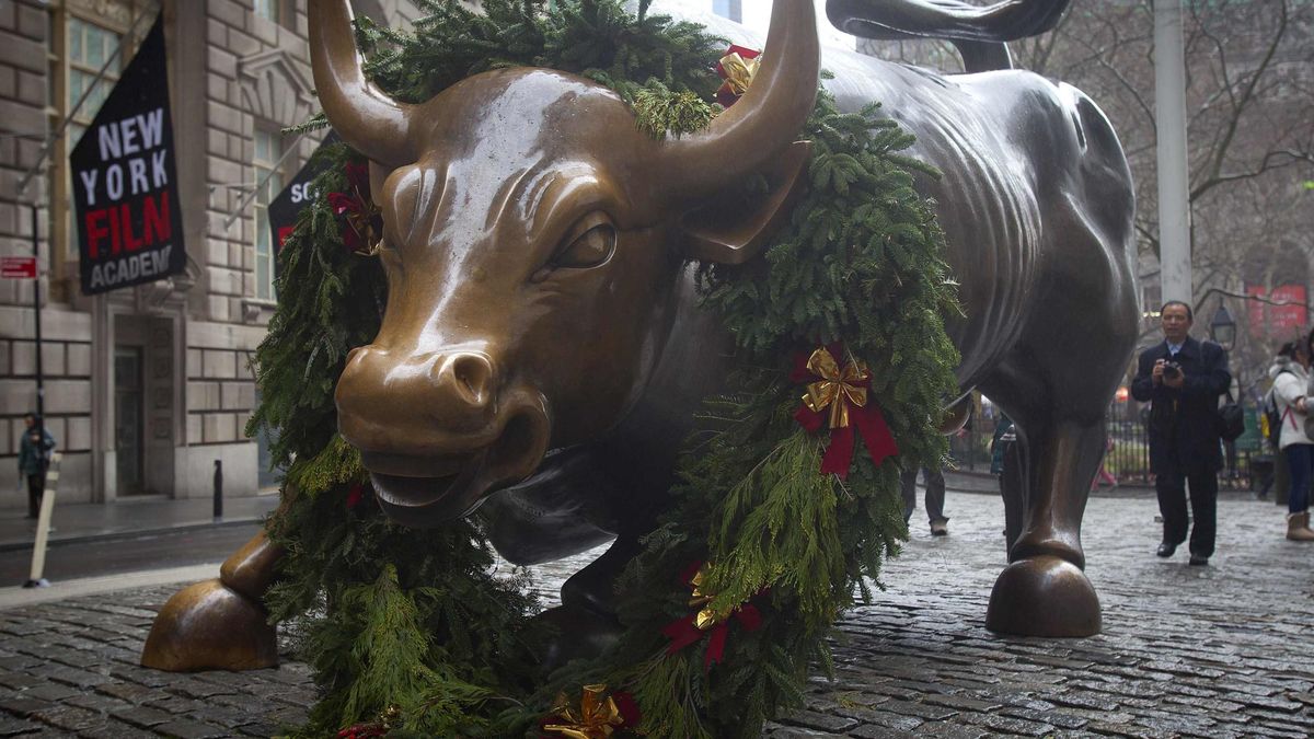 Wall Street se desmarca de los índices europeos e ignora la enésima crisis helena