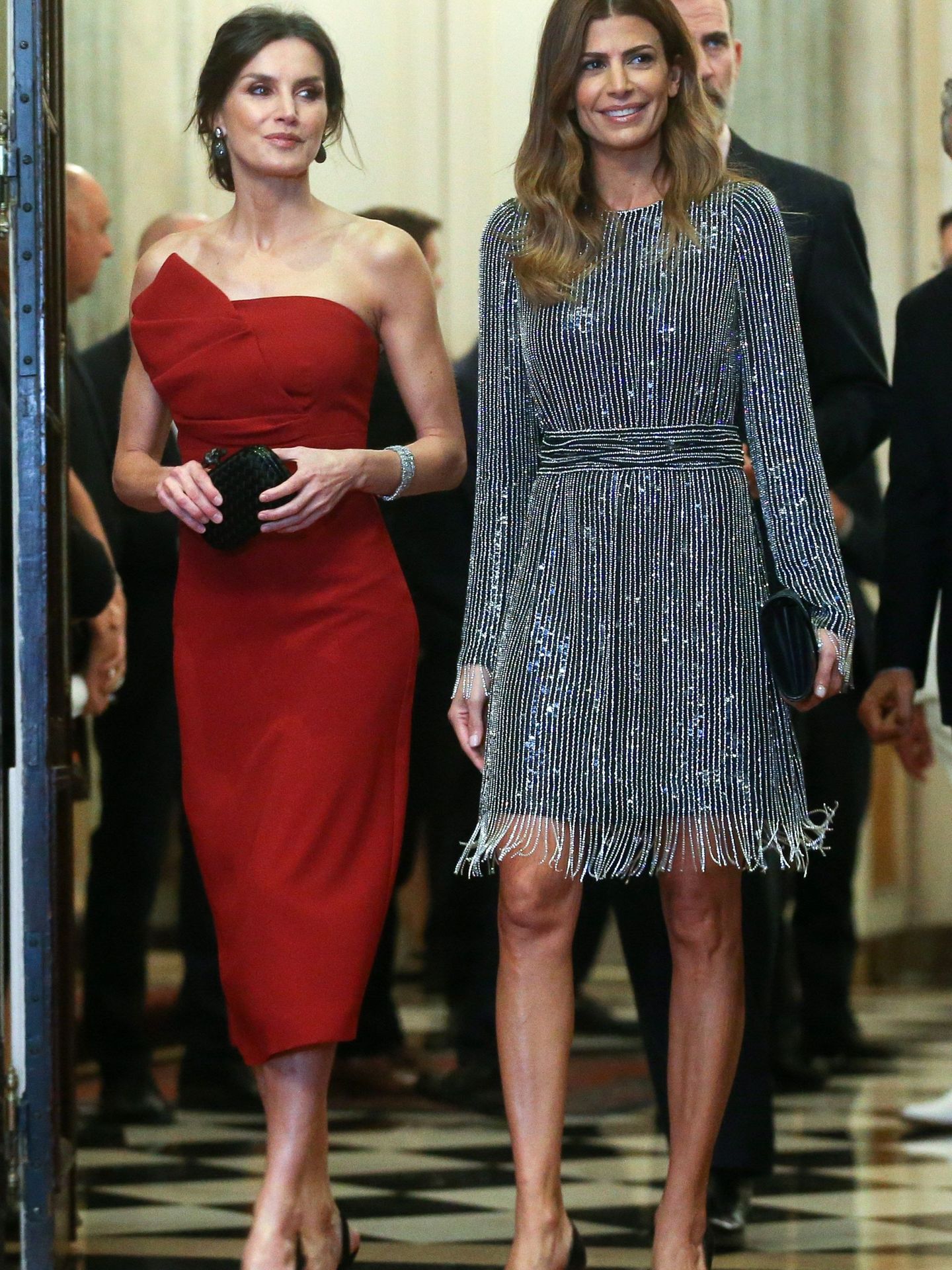 La reina Letizia y Juliana Awada durante la recepción. (EFE)