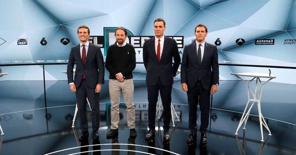 Foto: Los candidatos a presidir el Gobierno de España, en el segundo debate antes de las elecciones. (EFE)