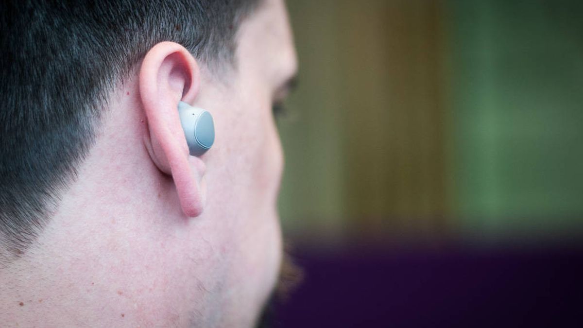 Cinco síntomas que adelantan que tu oído puede tener problemas