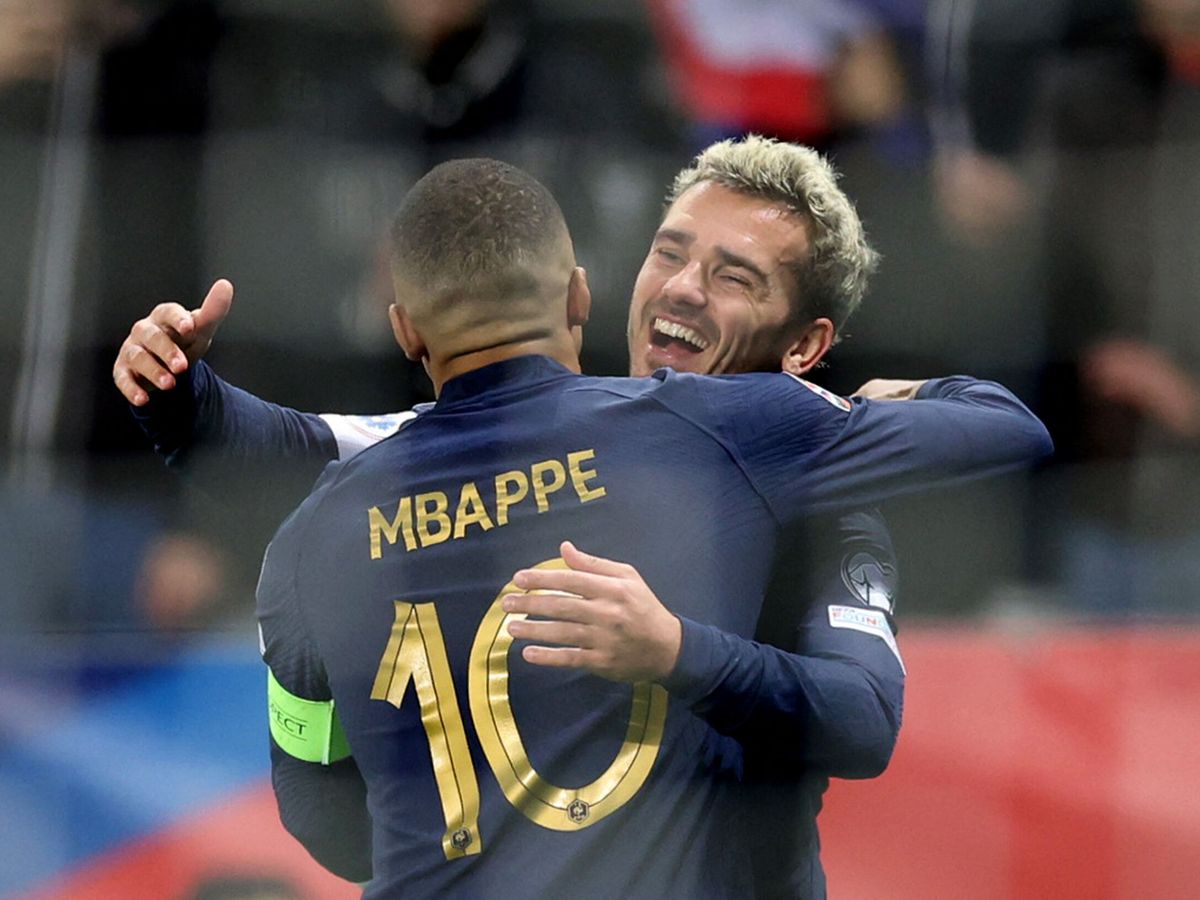 Foto: Duelo entre franceses: Antoine Griezmann publica esto en Instagram a la vez que el fichaje de Mbappé por el Madrid e incendia los comentarios. (REUTERS / Claudia Greco)