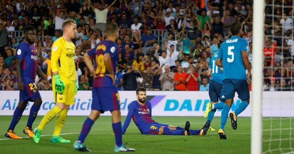 Foto: Un gol en propia meta de Piqué abrió el marcador. (Reuters)