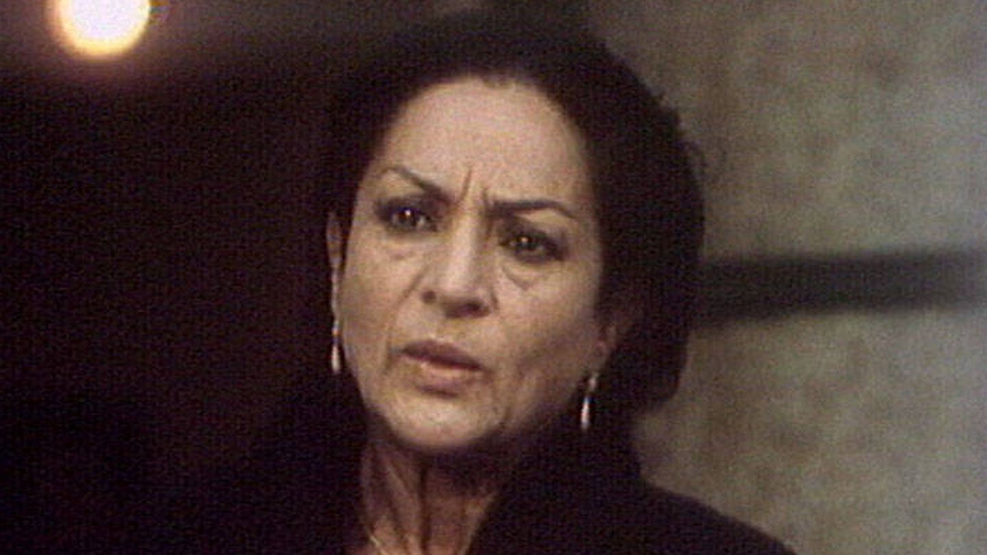 Lola Flores, interpretando un personaje. (YouTube)