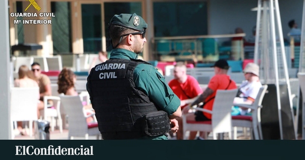 Dos detenidos por apuñalar a un joven a las puertas de un bar de copas de Magaluf