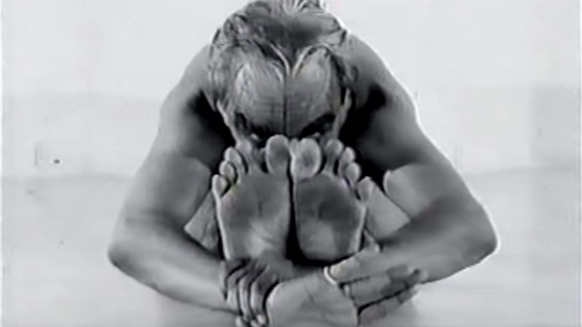 BKS Iyengar, el indio que hizo del yoga una práctica para huir del estrés