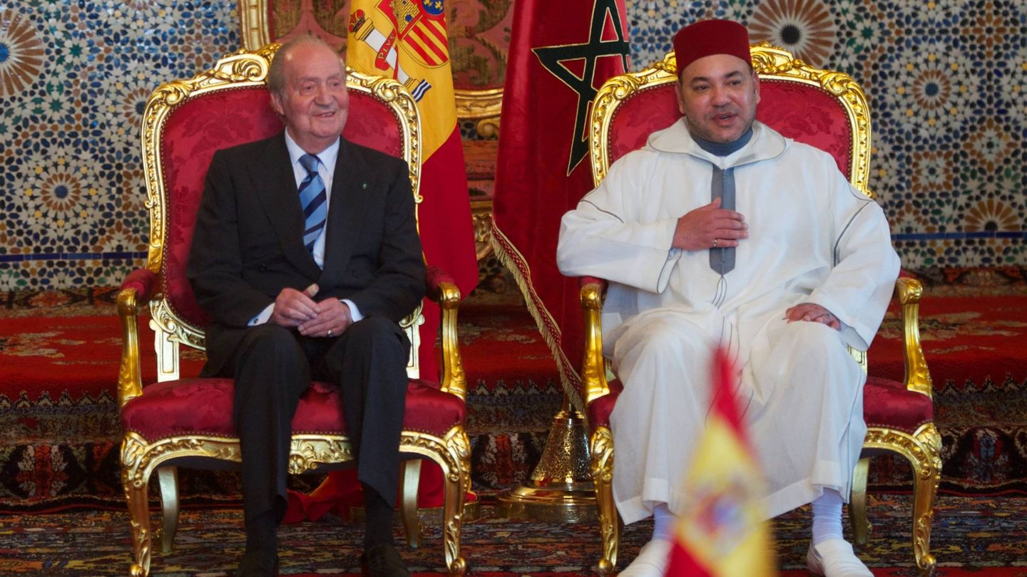 Juan Carlos I y Mohamed VI, en Marruecos. (Getty)