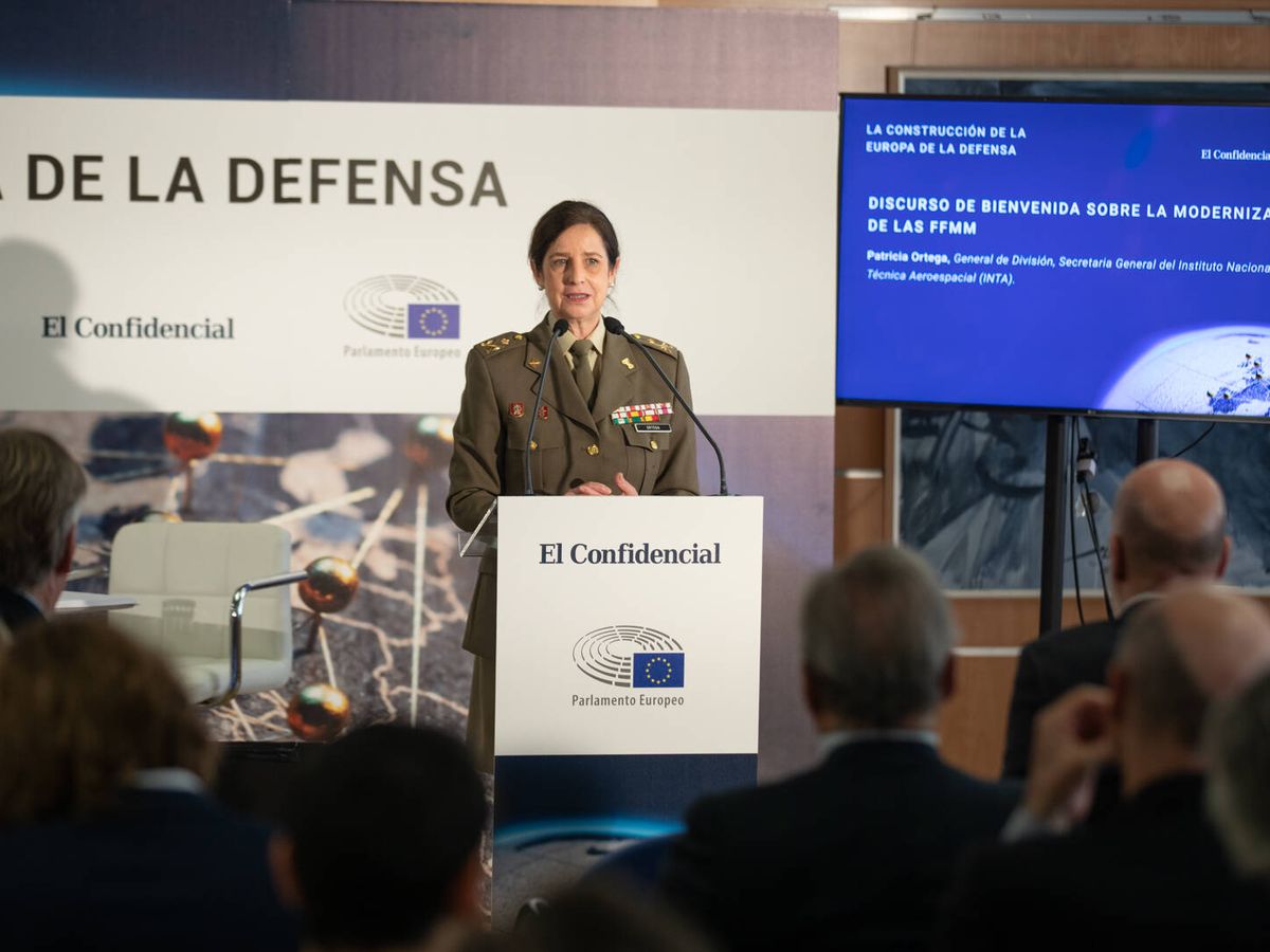 Foto: Patricia Ortega, general de División, secretaria general del Instituto Nacional de Técnica Aeroespacial (INTA), en el discurso de apertura.