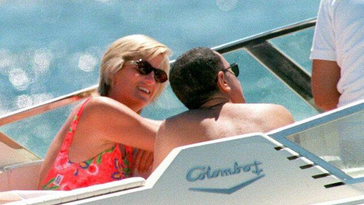 El triste final del yate donde pasó su último verano la princesa Diana con Dodi-Al Fayed