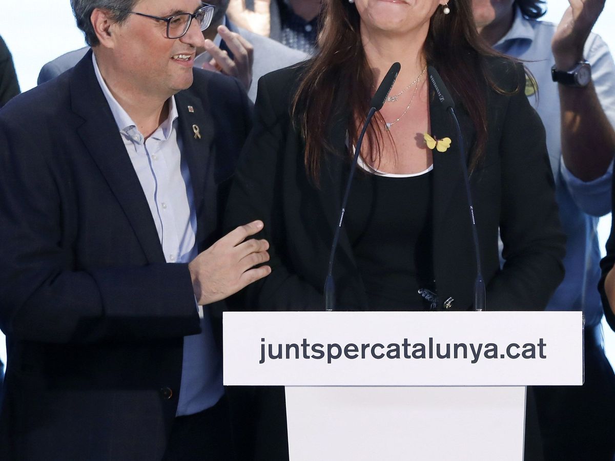Foto: La diputada de Junts per Catalunya Laura Borràs y el Presidente de la Generalitat, Quim Torra. (EFE)