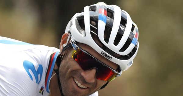 Foto: Alejandro Valverde durante la cuarta etapa de la Vuelta a España. (EFE)