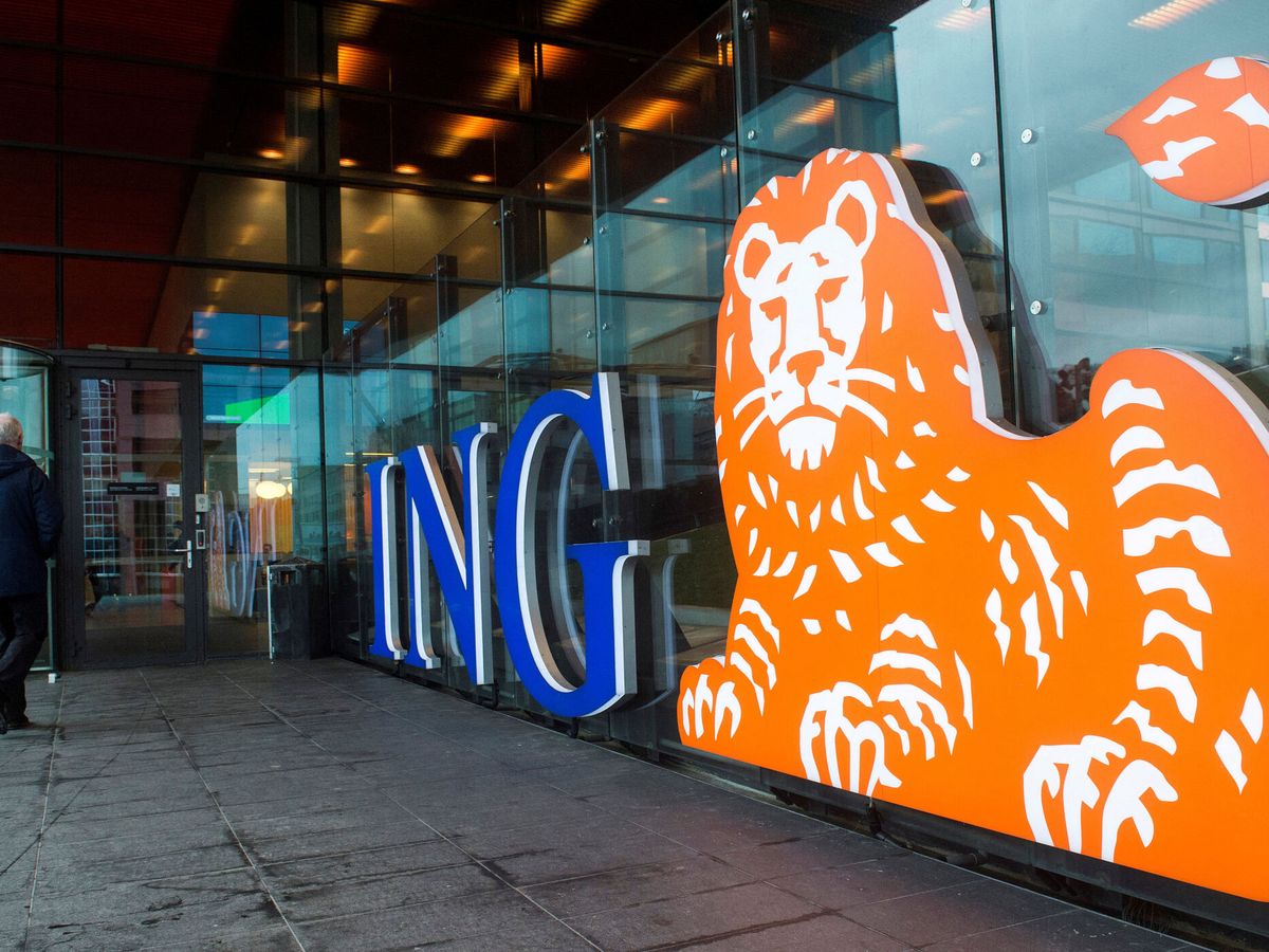 Foto: Logo de ING en las oficinas de Ámsterdam. (Reuters/Toussaint Kluiters)