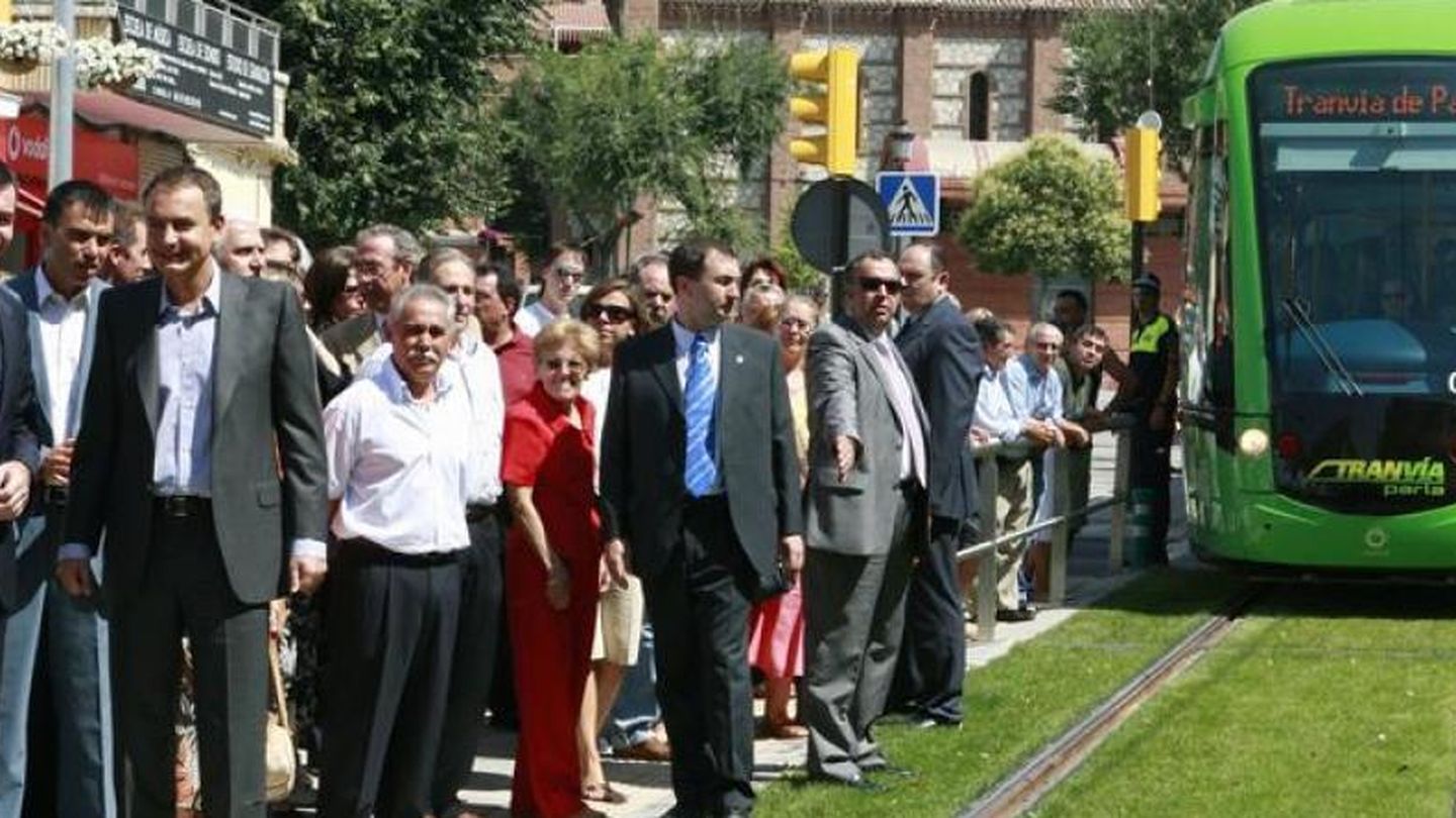 Tomás Gómez y José Luis Rodríguez Zapatero en la inauguración de tranvía de Parla.