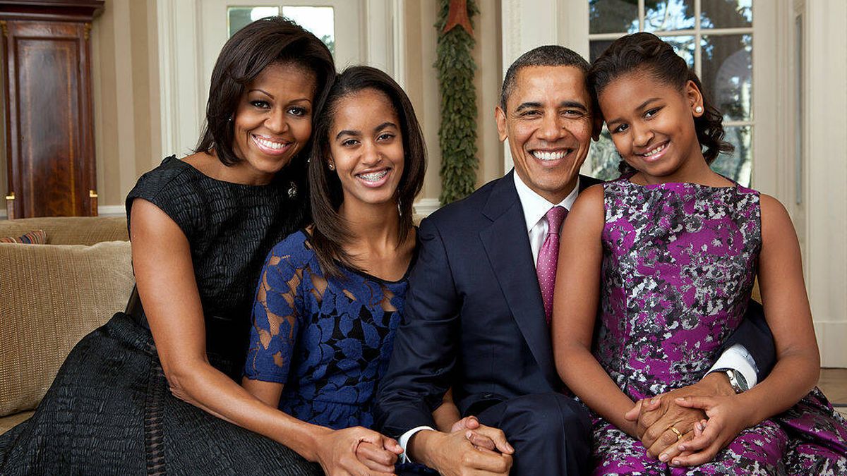 Michelle Obama confiesa que "no soportaba" a su marido ni a sus dos hijas "terroristas" 