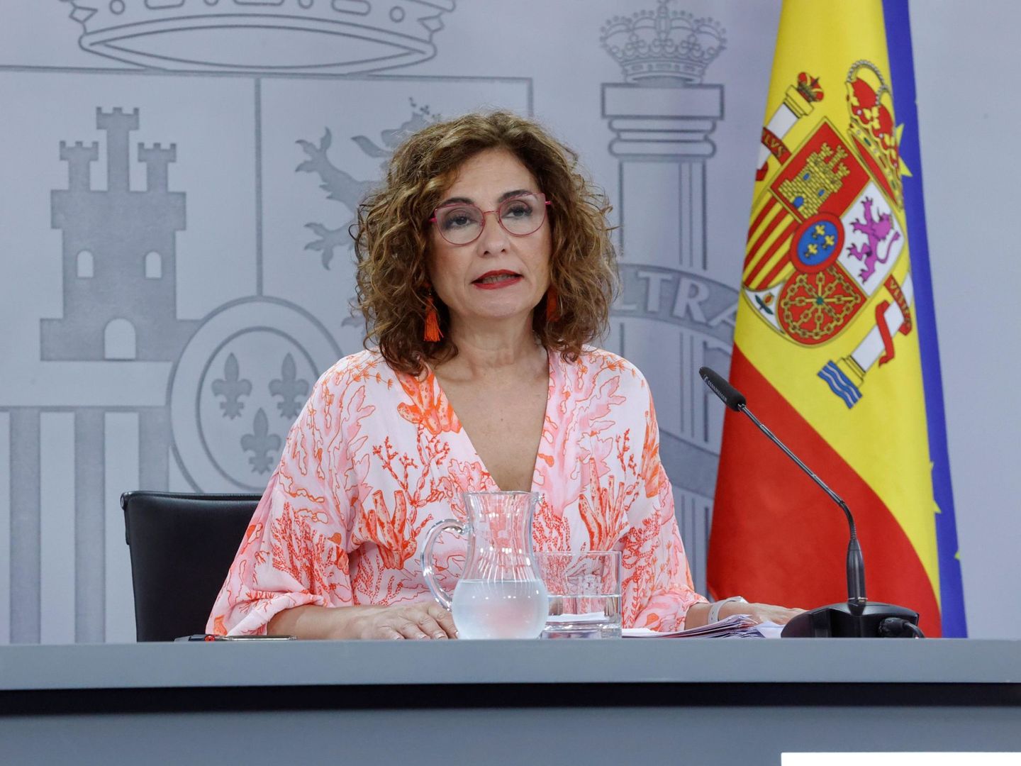 La portavoz del Gobierno y ministra de Hacienda, María Jesús Montero. (EFE)