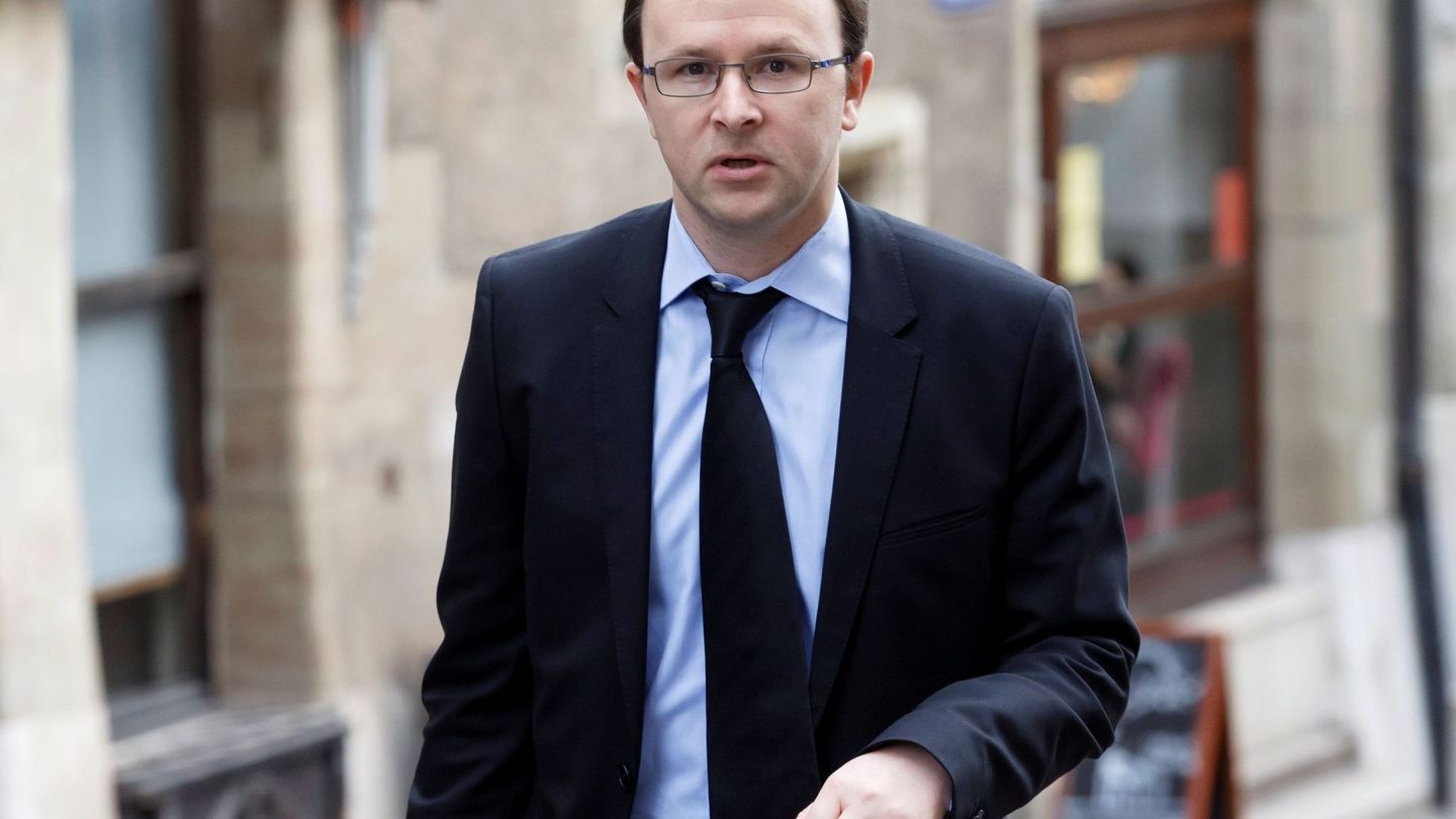 El fiscal del cantón de Ginebra Yves Bertossa, responsable de la investigación sobre los supuestos testaferros del Juan Carlos I. (EFE)
