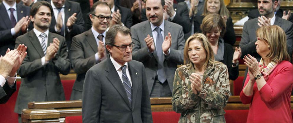 Foto: Mas, reelegido presidente de la Generalitat gracias a los votos de ERC