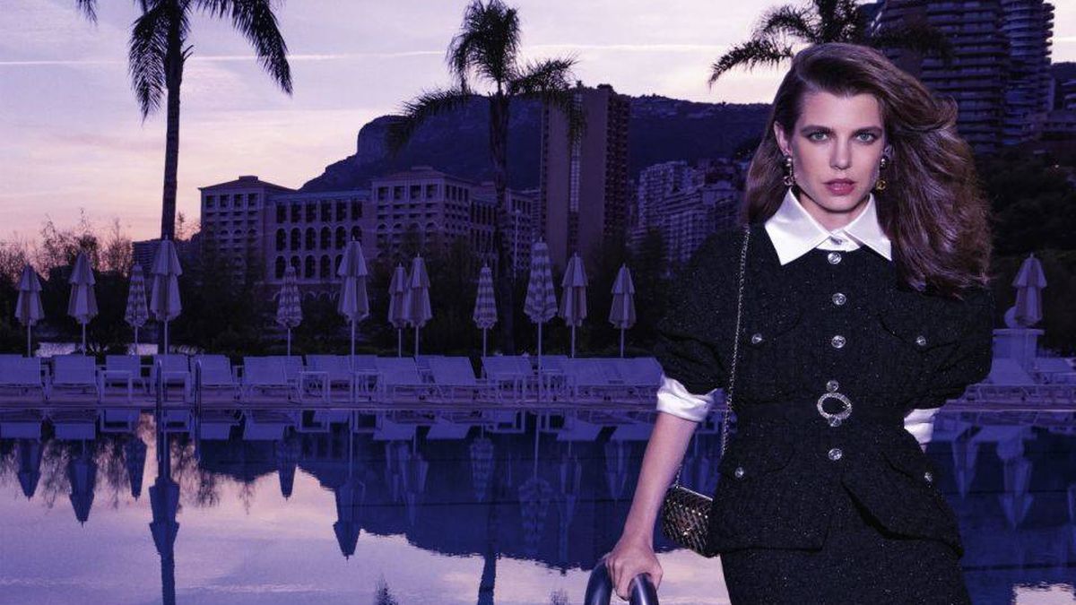Así es la campaña de Carlota Casiraghi para Chanel: la moda en clave royal