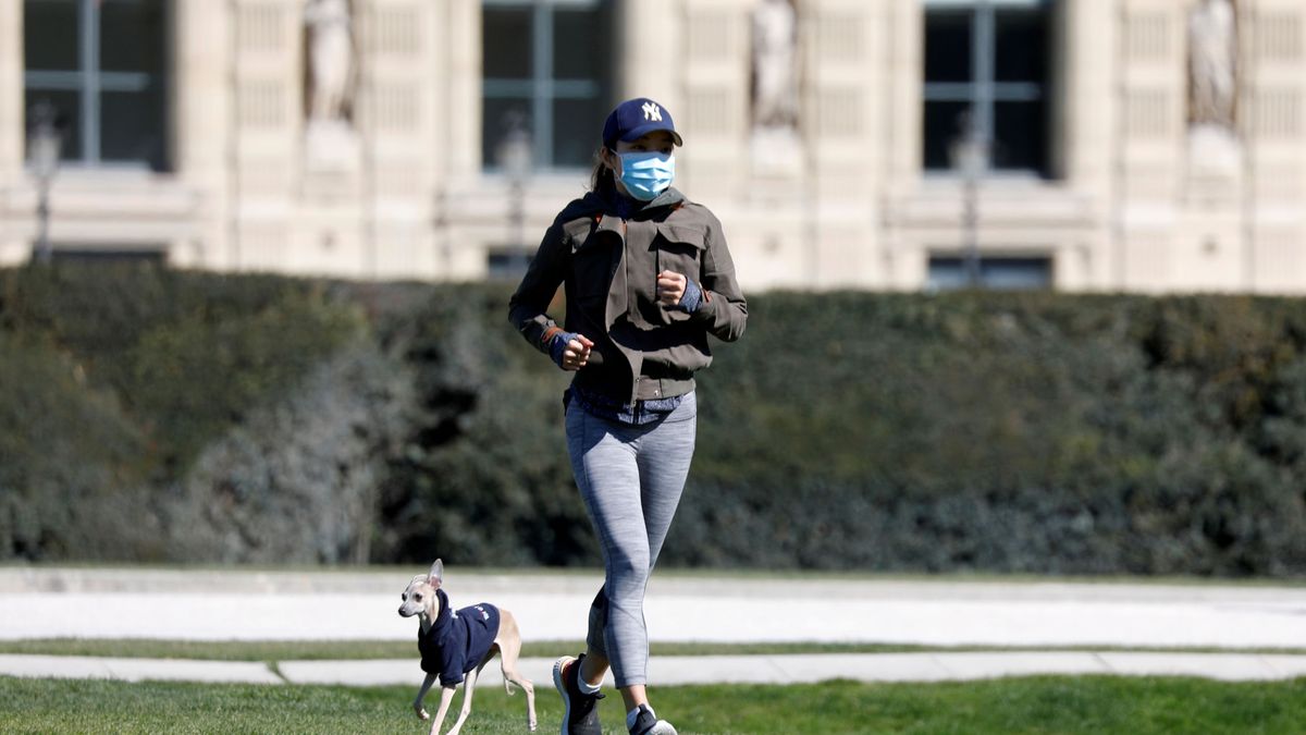 París prohíbe el deporte al aire libre de 10 a 19h para evitar contagios de coronavirus