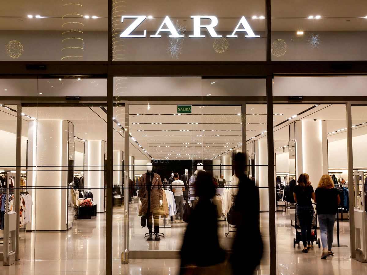 Foto: Tienda de Zara, insignia de Inditex, en Las Palmas. (Reuters/Borja Suárez)