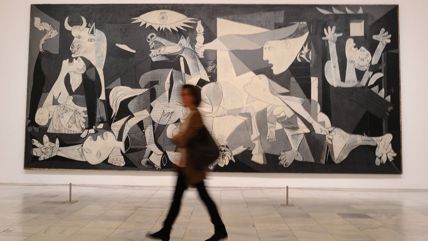 'El Guernica', de Picasso, en el Museo Reina Sofía. (Getty)