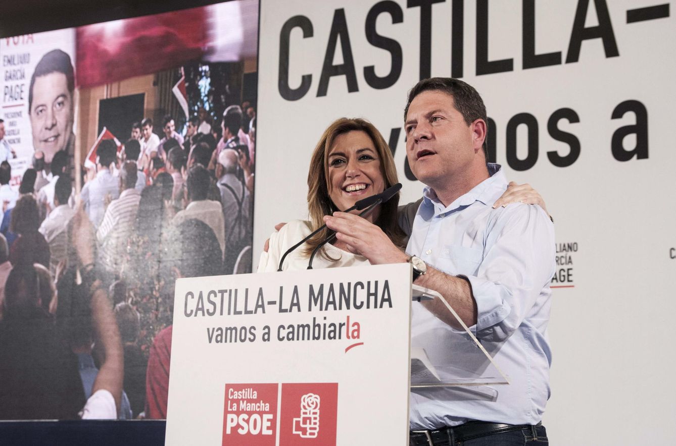 La presidenta andaluza, Susana Díaz, y su homólogo de Castilla-La Mancha, Emiliano García-Page. (EFE)