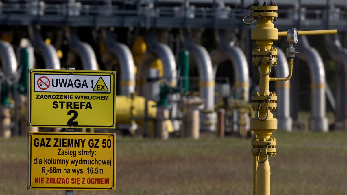 El gas cae por debajo de los 200 euros por primera vez en un mes a la espera de la UE