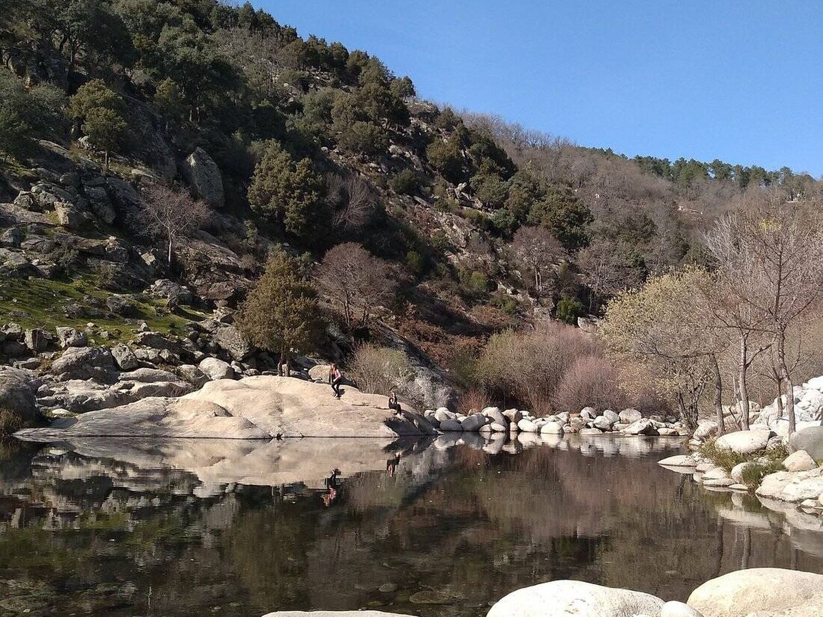 Foto: El pueblo de ensueño para el verano: lo cruzan piscinas naturales y está en España.(Trip Advisor)